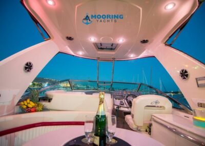 Mooring Yachts Red Dragon